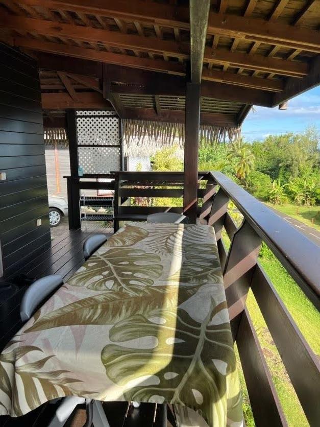 Tehuarupe Surf Studios Haapiti Luaran gambar