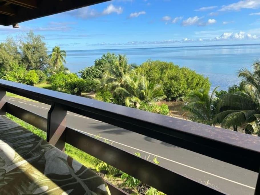 Tehuarupe Surf Studios Haapiti Luaran gambar