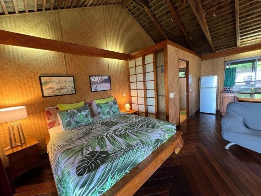 Tehuarupe Surf Studios Haapiti Luaran gambar