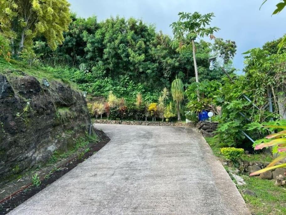 Tehuarupe Surf Studios Haapiti Luaran gambar
