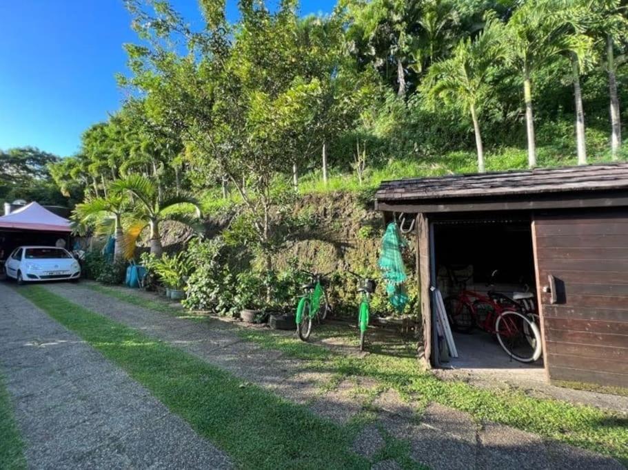 Tehuarupe Surf Studios Haapiti Luaran gambar
